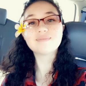 Meet your Posher, Adriana